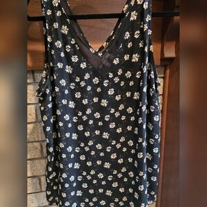Maurices Black Floral Sleeveless Blouse